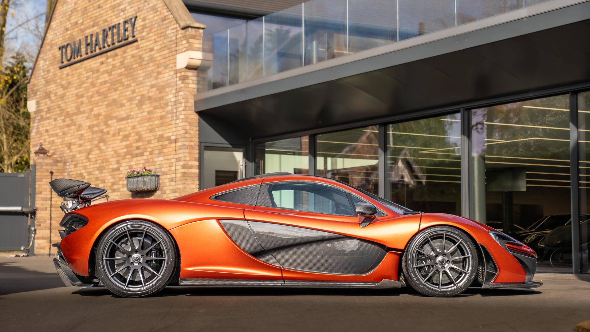 McLaren P1 Photo 2a6d5f56-87f8-4607-a715-402999f6d7d5.jpg
