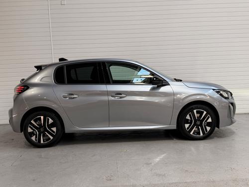 Peugeot 208 Photo 2a6ed12d-f58f-4b14-a9cf-541847cdce8c.jpeg