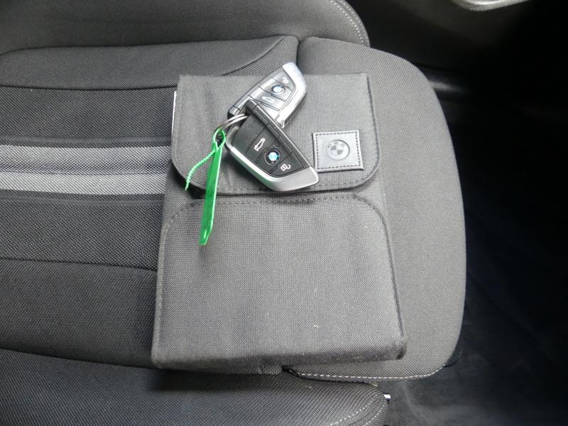 BMW X2 Photo 2a7b42f7-1403-4bb9-8997-4a86a7549162.jpg