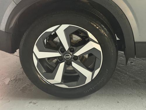 Nissan Qashqai Photo 2a7c858c-6976-41db-976b-dc5212578f49.jpeg