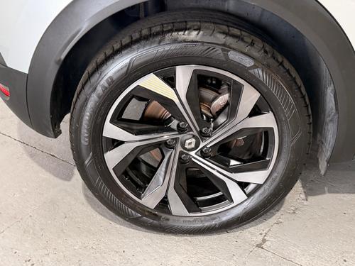 Renault Captur Photo 2a832852-80f7-4195-8974-dc8d90830158.jpeg