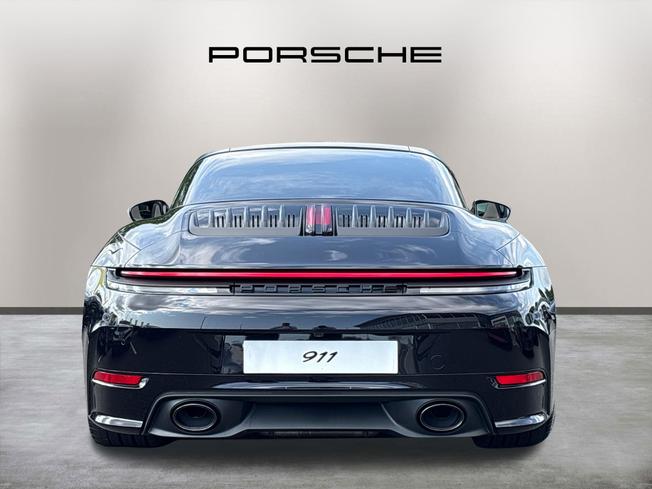 PORSCHE 911 Photo 11