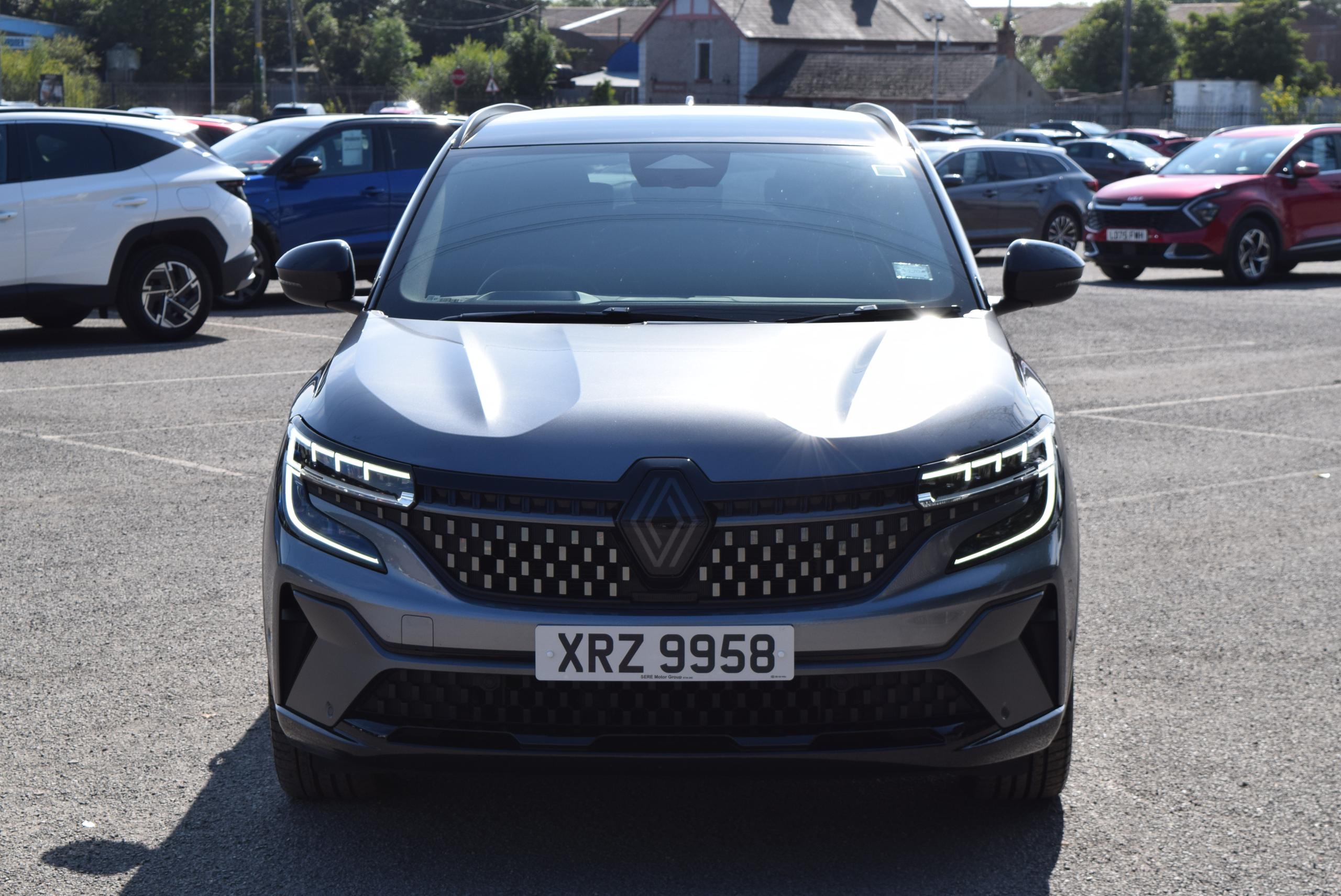 2023 RENAULT AUSTRAL E-Tech FHEV Techno Esprit Alpine 5dr Auto - vehicle photo 5 for sale on PureCar