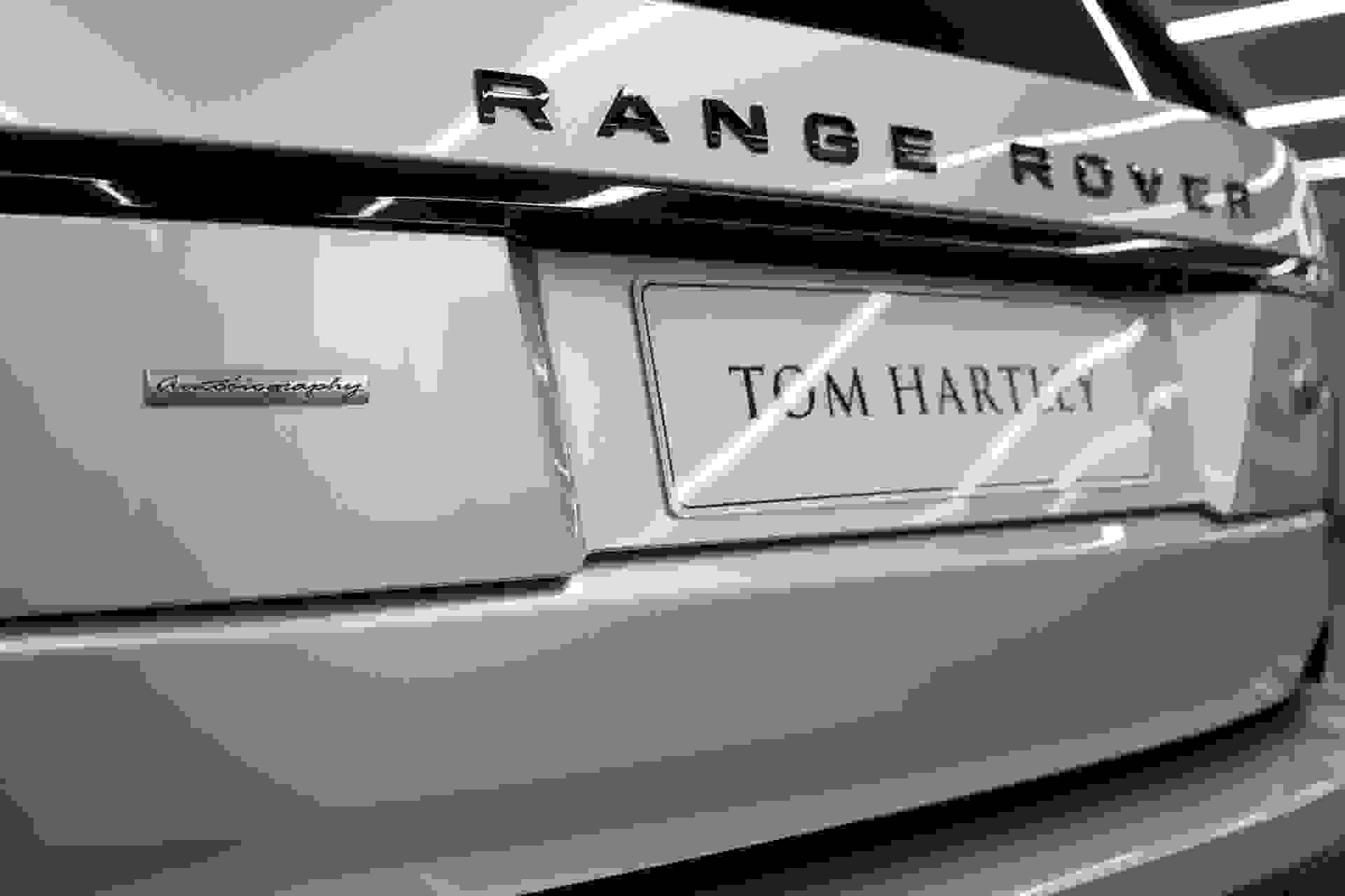Land Rover RANGE ROVER Photo 2a88a843-4cac-4038-b931-16fc9b0220db.jpg