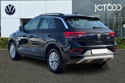 Volkswagen T-Roc Photo 3