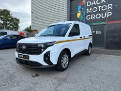 Ford Courier Photo 8