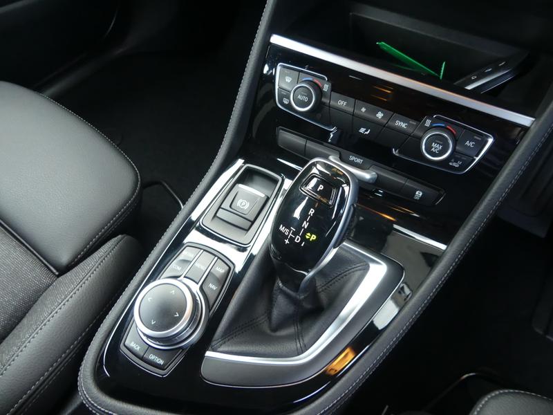 BMW 2 Series Active Tourer Photo 2a9dee1b-2395-49c8-b1e3-22447532dc2e.jpg