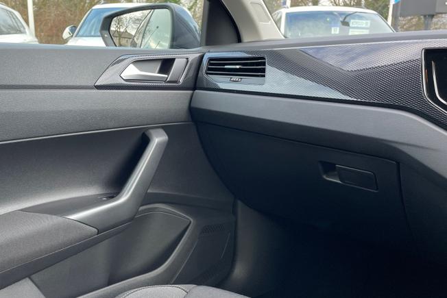 VOLKSWAGEN Polo Photo 32