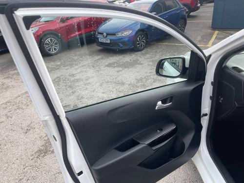 Kia Picanto Photo 2ab2473b-a1b6-4402-b641-c1fcdf5421ea.jpeg