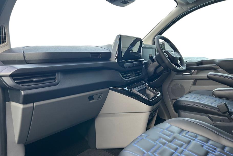 Used Ford TRANSIT CUSTOM L1DCIVMSRT2 4