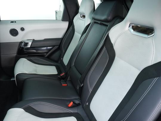 Land Rover Range Rover Sport Photo 2ab5fa2f-c0d8-42c2-a549-6b1ff6acbcfe.jpg