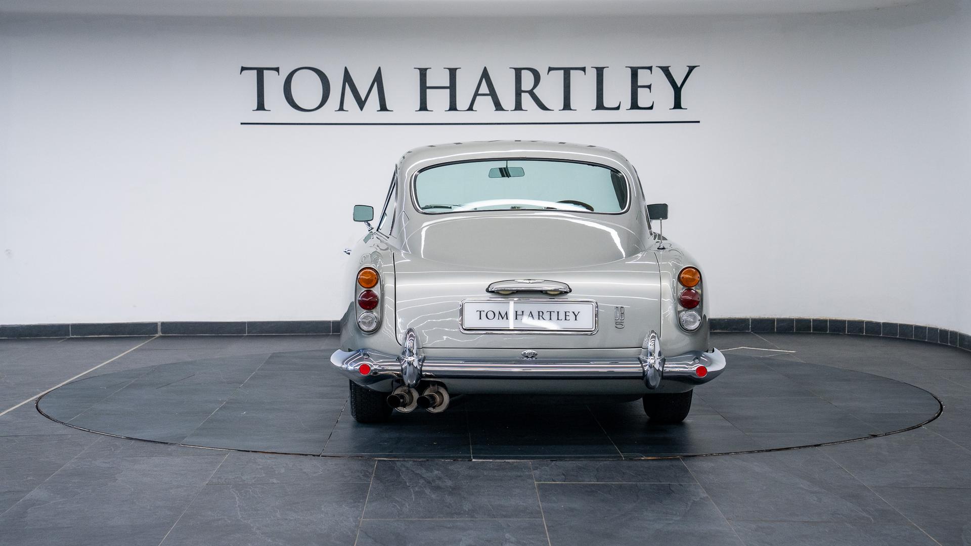 Aston Martin DB5 Photo 2ac47a07-c760-48ae-8716-3177a2df9756.jpg