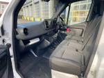 Mercedes-Benz Sprinter Photo 11
