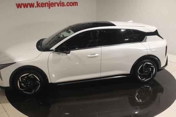 Kia K4 1.0 T-GDi MHEV GT-Line S Hatchback 5dr Petrol Hybrid DCT Euro 6 (s/s) (113 bhp) Photo 3