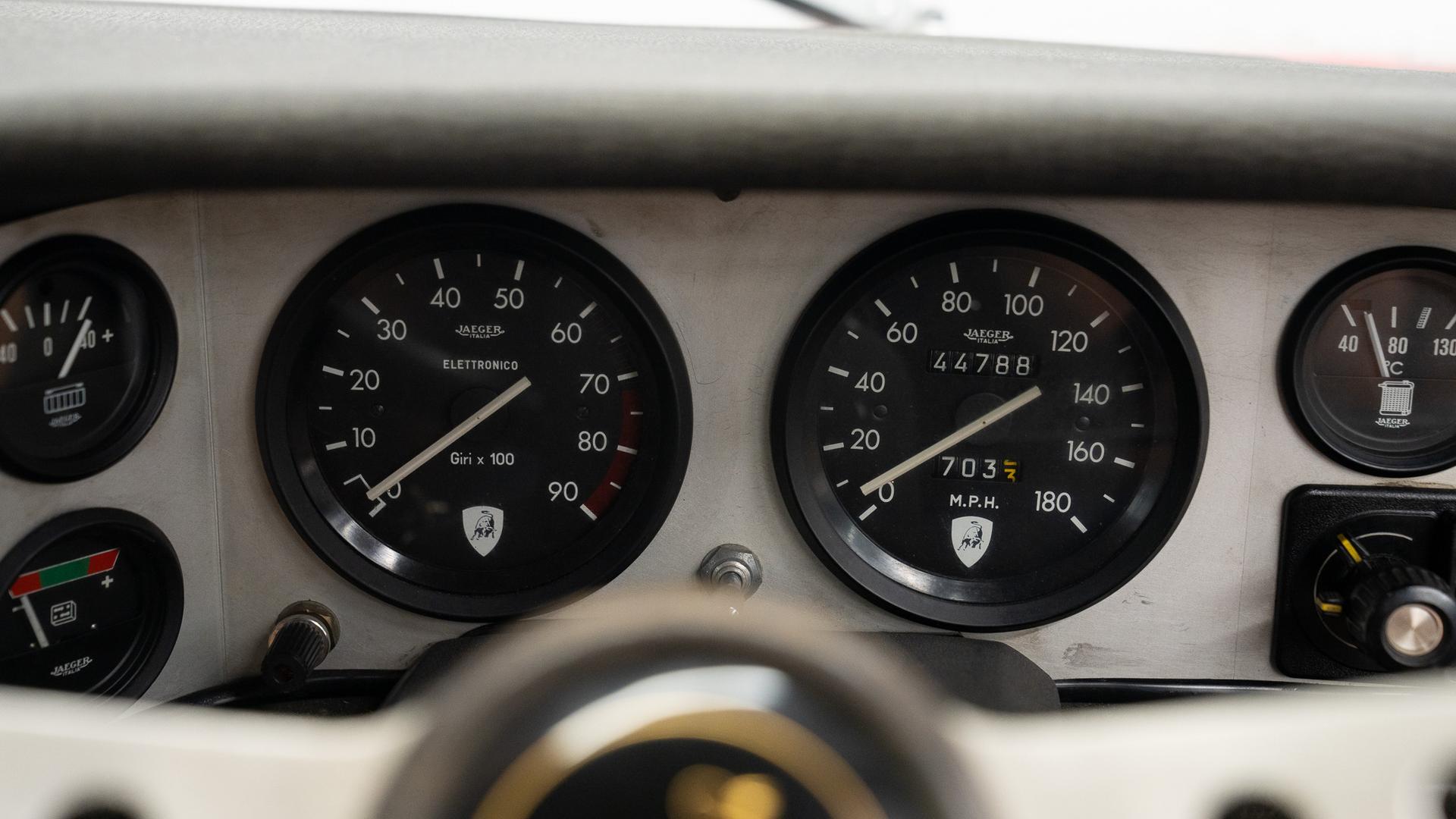 LAMBORGHINI Espada Photo 2adb3fbd-ecdd-4c57-bb23-c299469f7ac5.jpg