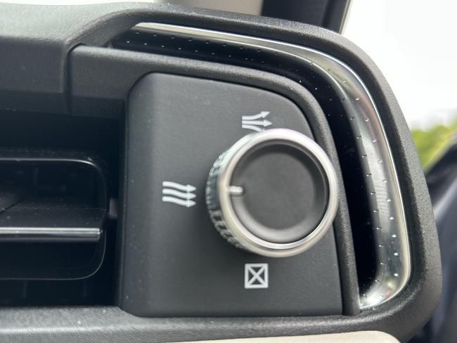Honda HR-V Photo 2b03a103-88bc-4503-834d-e363317cc0f8.jpg