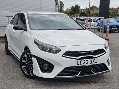 Used 2022 Kia Ceed 1.5 T-GDi GT-Line Hatchback 5dr Petrol Manual Euro 6 (s/s) (158 bhp) at Piccadilly Motors