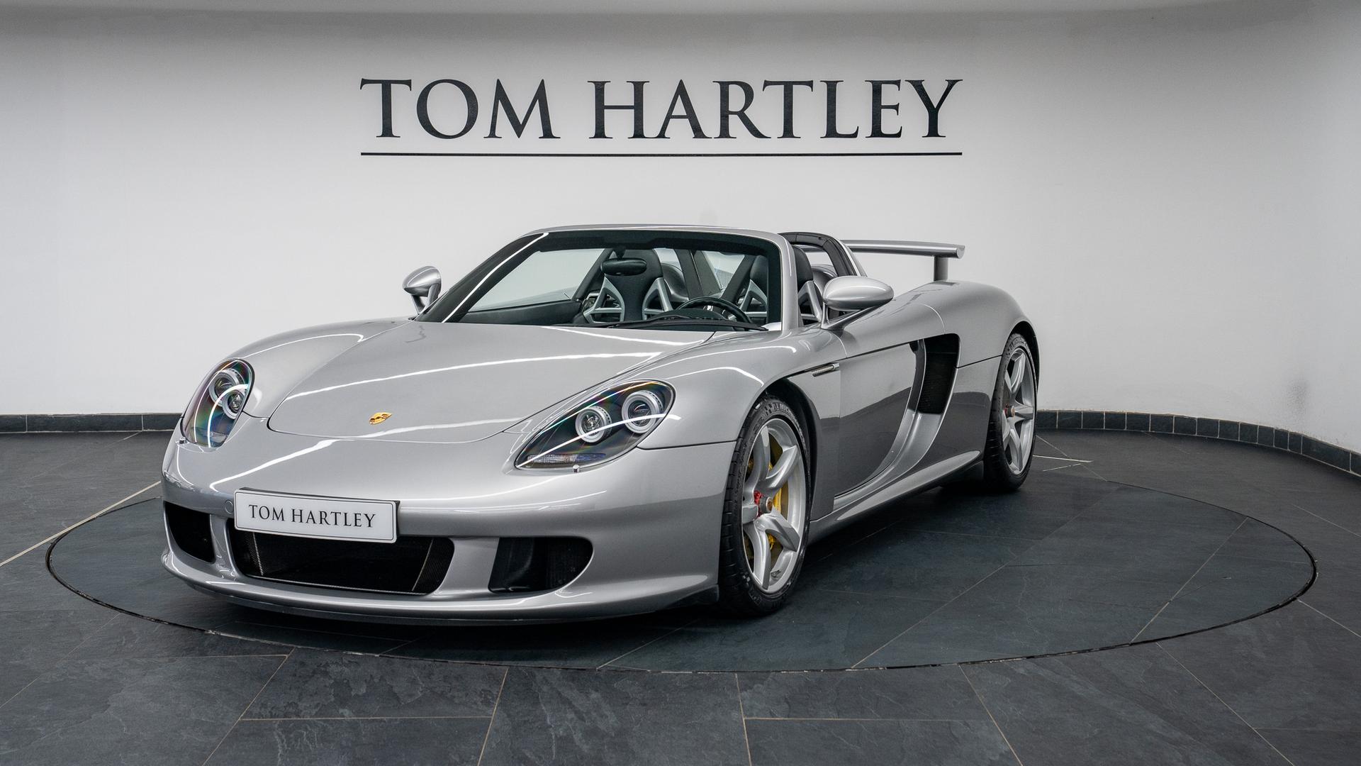 Porsche Carrera GT Photo 2b0736fe-db12-49a9-8d26-4a211dade082.jpg