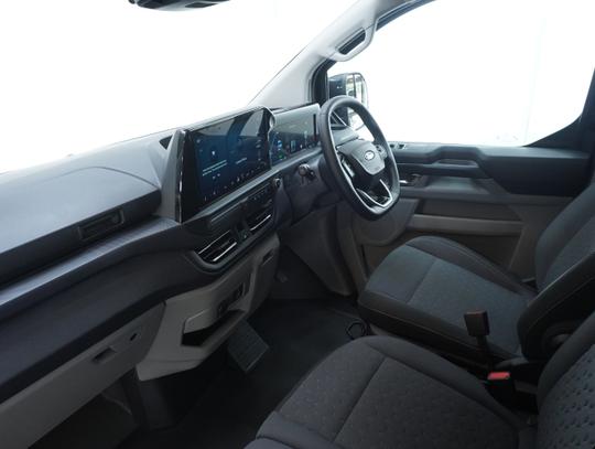 Ford E-Transit Custom Photo 2b0769ce-4a3e-43ea-8cdc-45e61d47b7f8.jpg