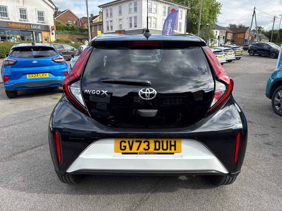 Toyota Aygo X Photo 2b12ed19-fe3b-45f9-a733-8e99cb91a097.JPEG
