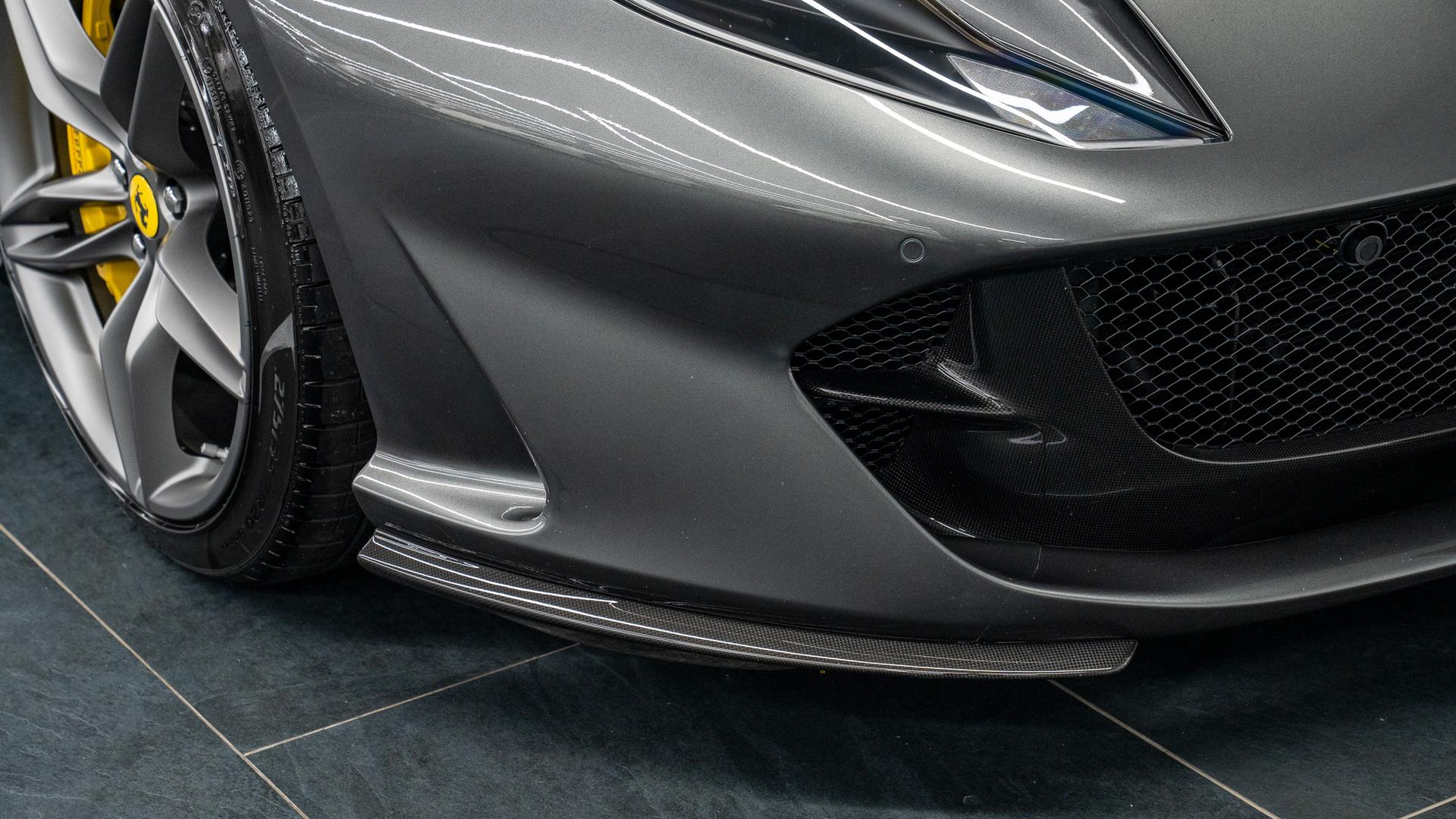 Ferrari 812 Photo 2b1b8d68-f13c-4117-806d-2a07240af36b.jpg