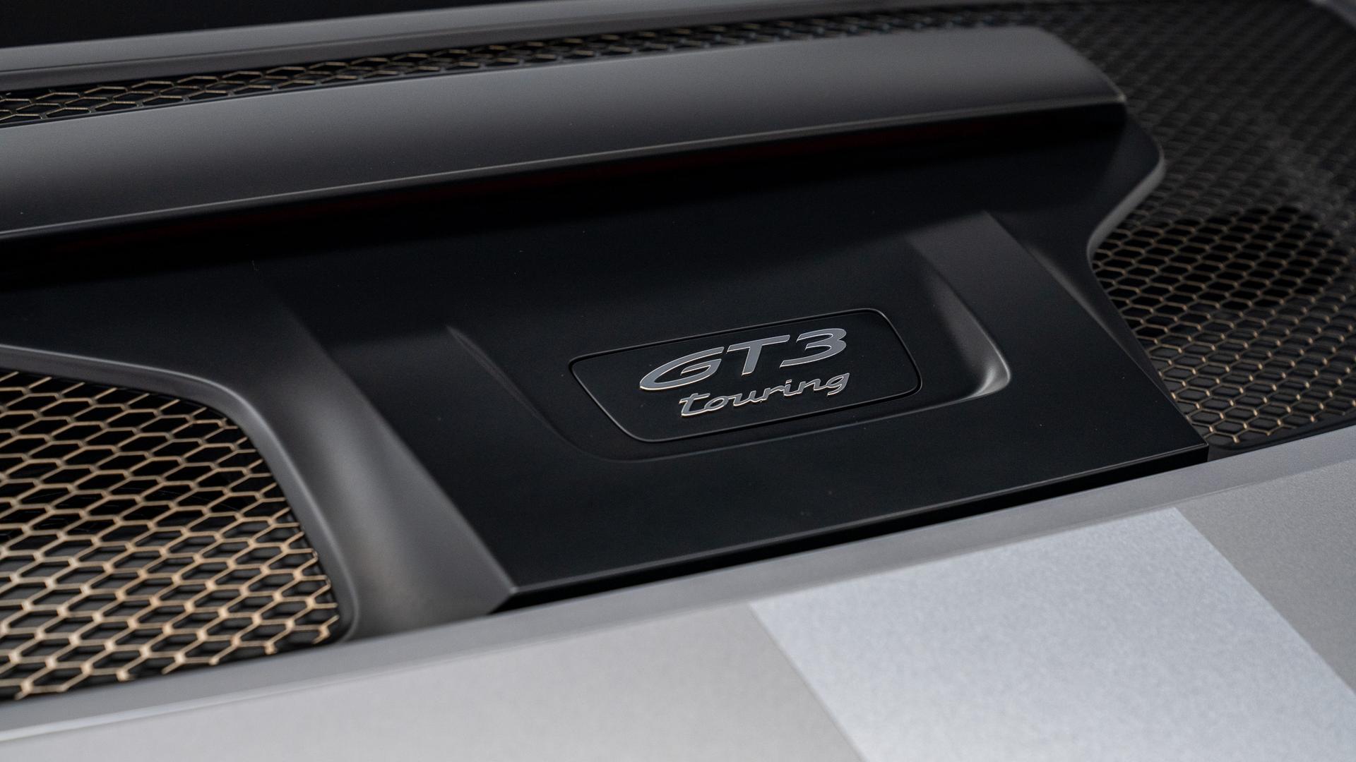 Porsche 911 Photo 2b20251d-b4ca-4a21-9775-63bd26ec0119.jpg