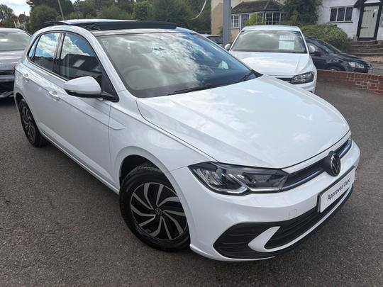 Volkswagen Polo Photo 2b297d77-9139-475e-9a1c-4641cb35e83a.jpg
