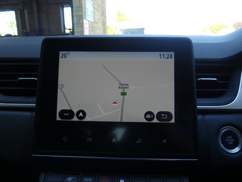 Renault Captur Photo 2b2b7d36-92d3-489f-9d3a-93962d26b882.jpg