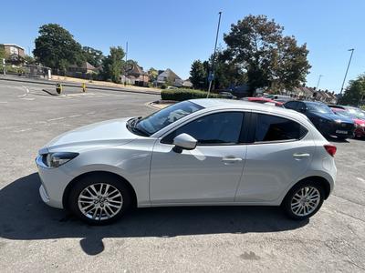 Mazda Mazda2 Photo 6