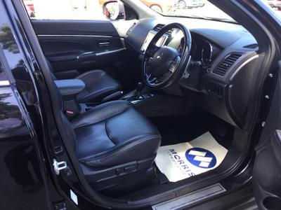 Mitsubishi ASX Photo 16