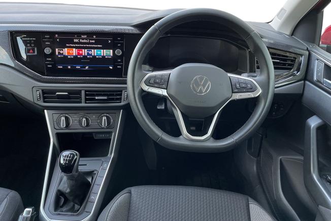 VOLKSWAGEN Polo Photo 31