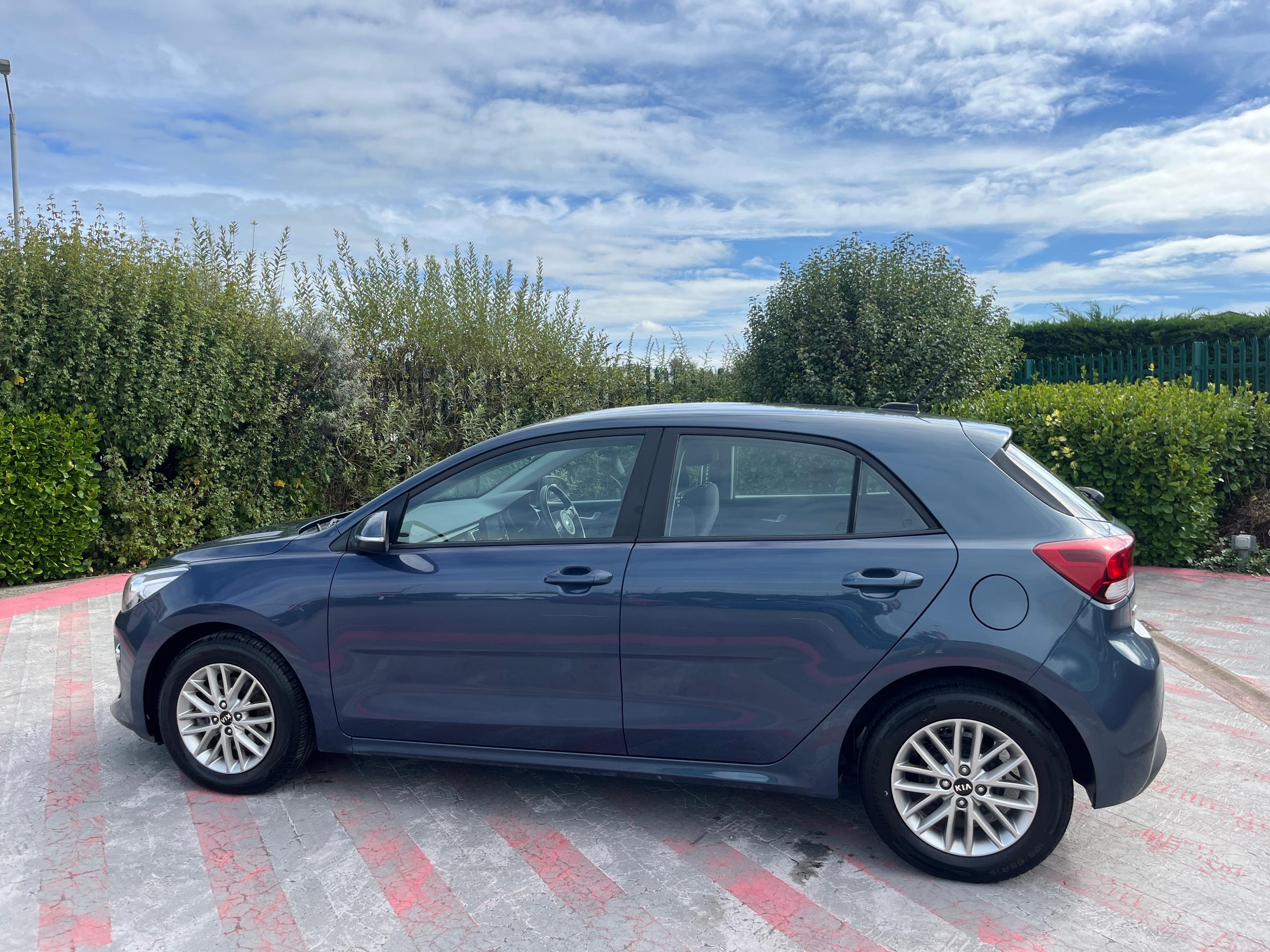 Kia Rio Photo 11