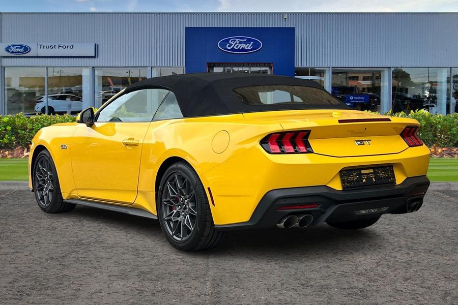 Ford MUSTANG Photo 2b4a2195-26ef-46d5-8a04-57ba2d943fba.jpg