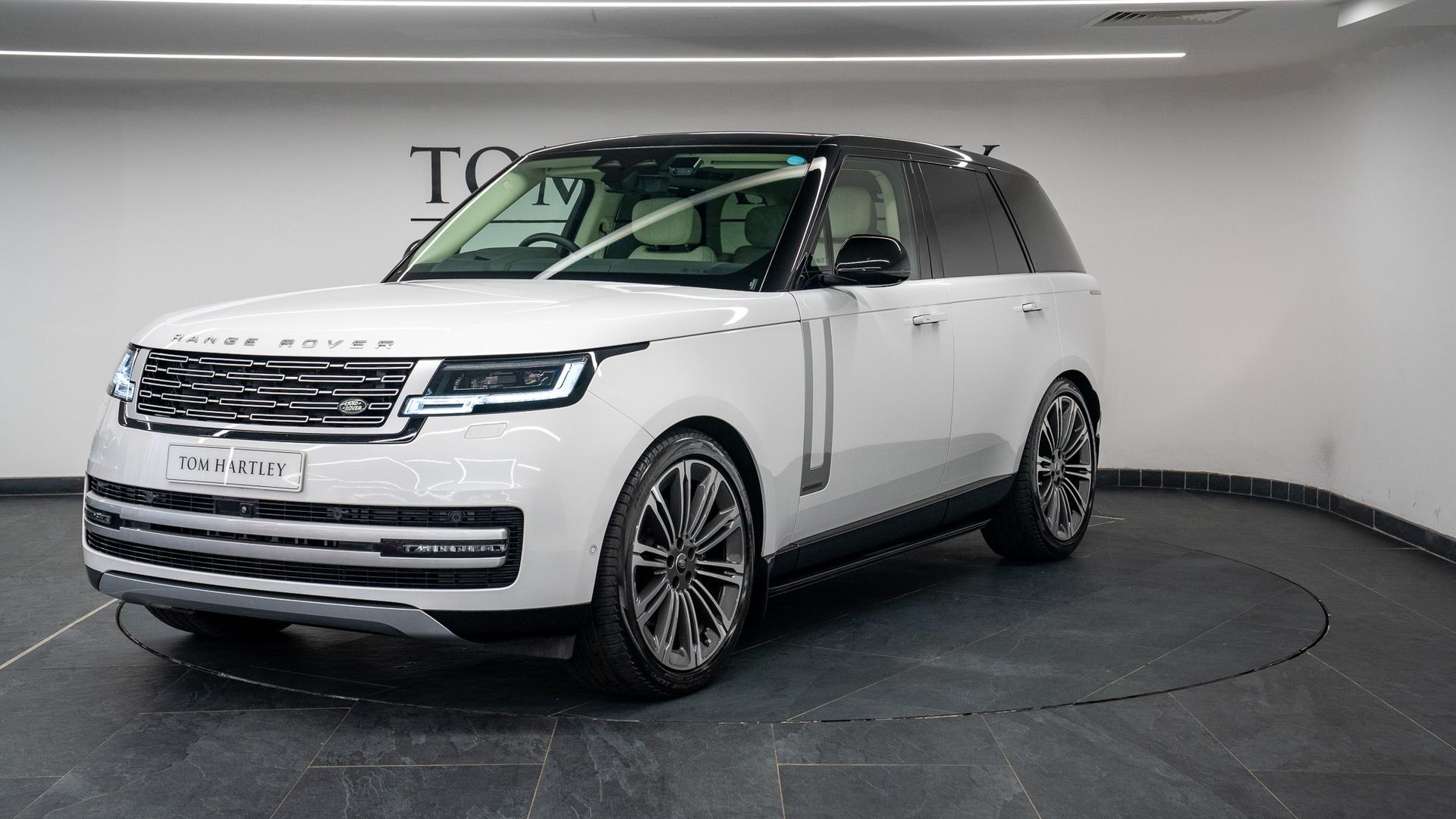 Land Rover Range Rover Photo 2b502475-deca-4798-b6e3-81641004550f.jpg