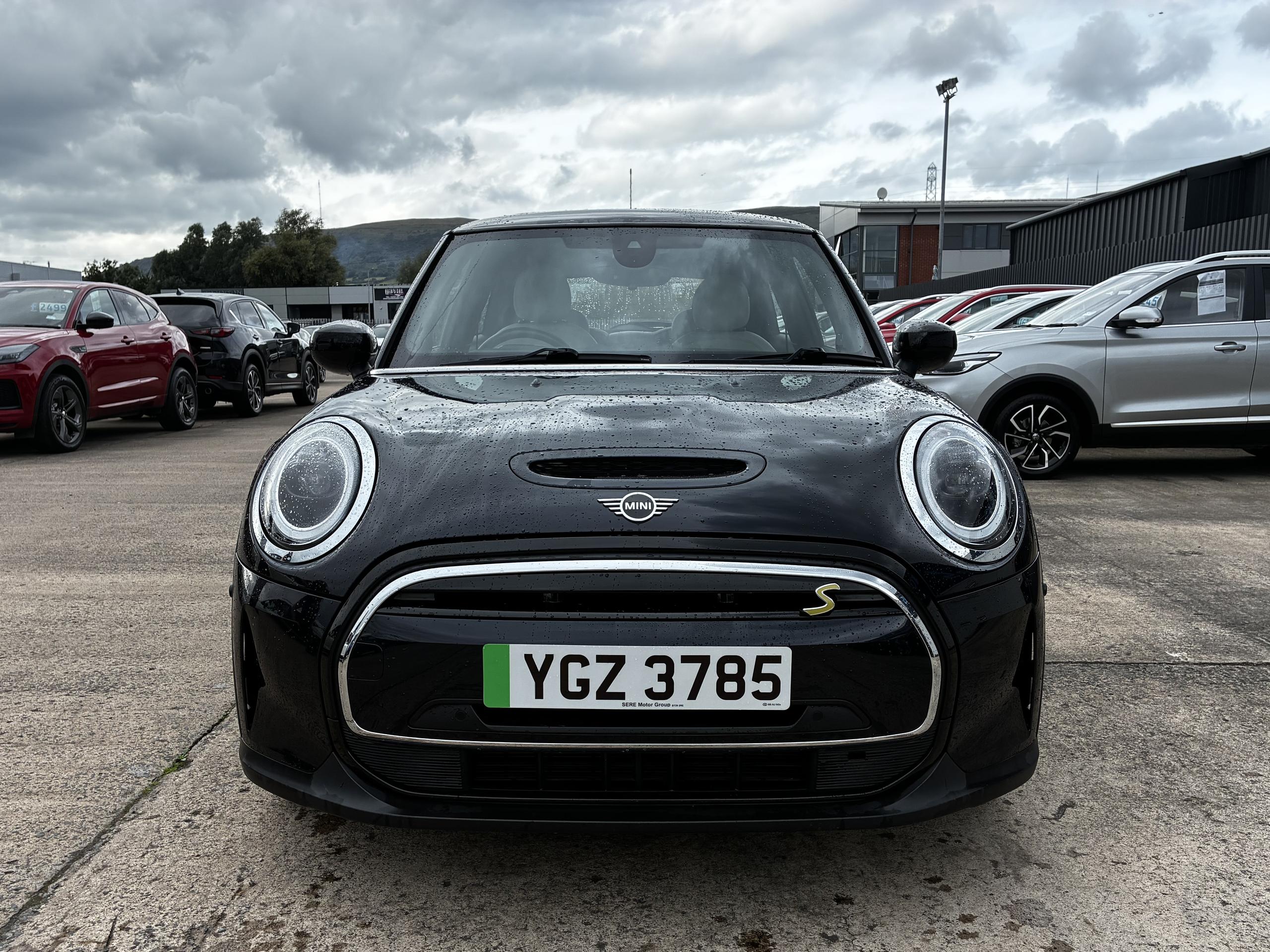 2022 MINI HATCHBACK 135kW Cooper S Level 3 33kWh 3dr Auto - vehicle photo 3 for sale on PureCar