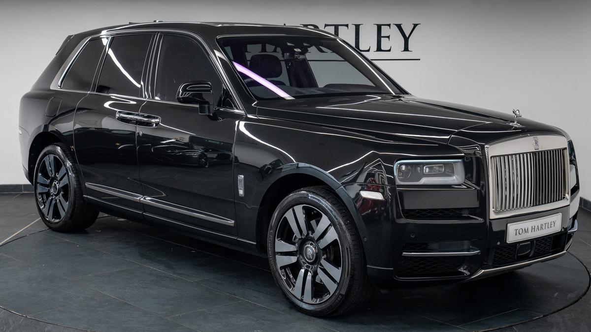 Used 2019 Rolls-Royce Cullinan V12 Infinity Black Metallic at Tom Hartley