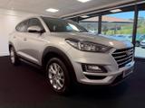 Hyundai TUCSON Photo 2