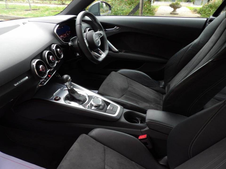 Used Audi TT DK18LFG 17
