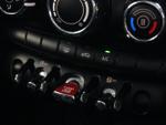 MINI Hatch Photo 17