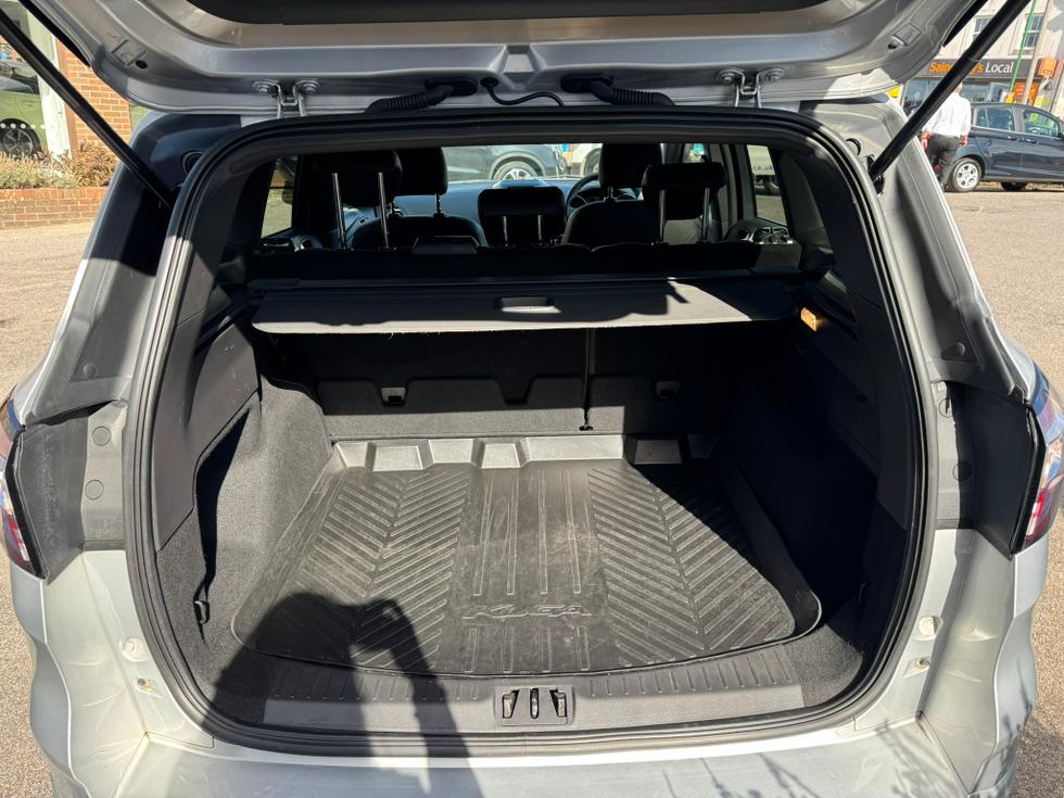 Ford Kuga Photo 2b851d25-73a2-4a2a-9c87-6ebbfaccc97f.JPEG