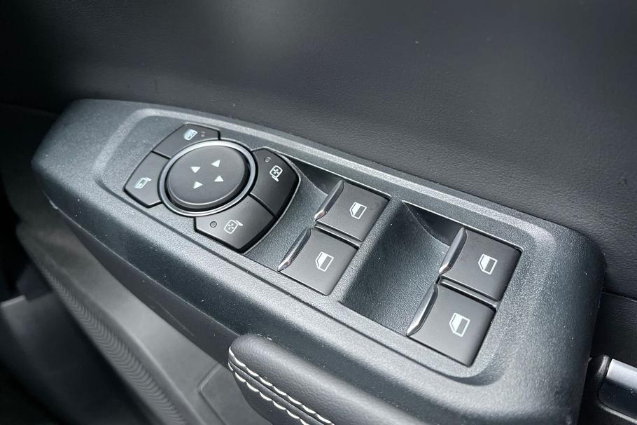 Used Ford RANGER PLATINUM14 23