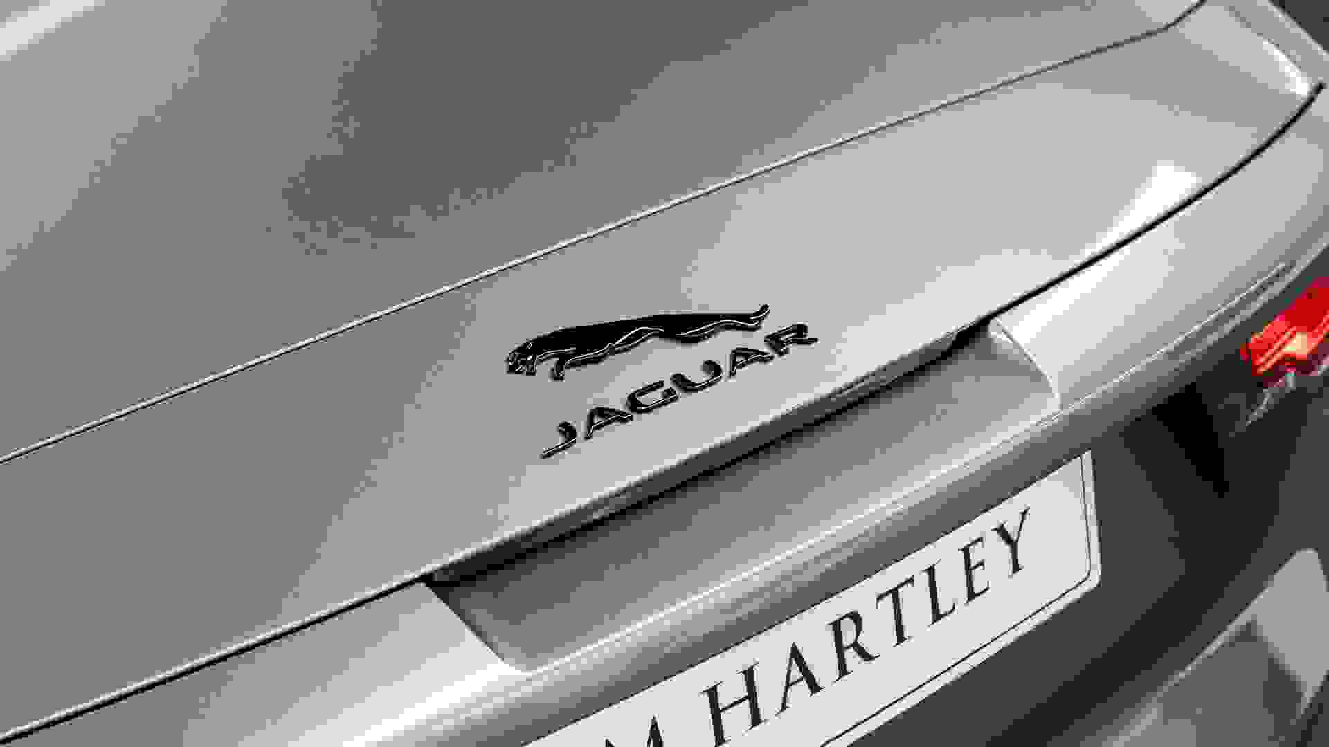 Jaguar F-Type Photo 2bb5fcd1-70e9-4821-bec3-d1e33e150caf.jpg
