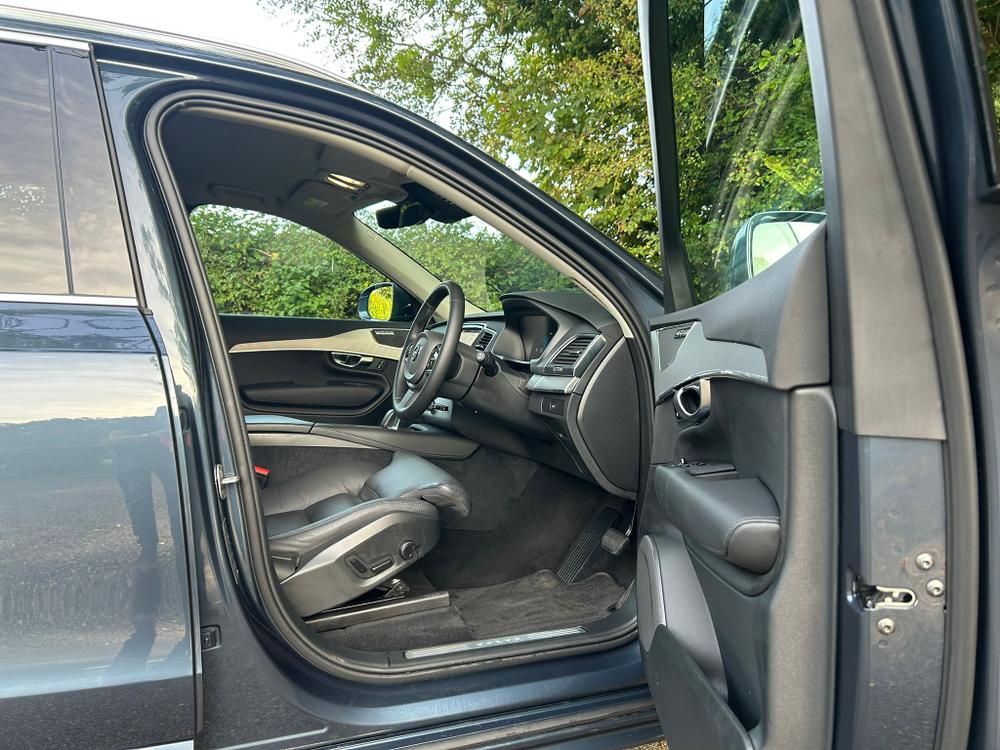 Used Volvo XC90 RJ24ODF 22