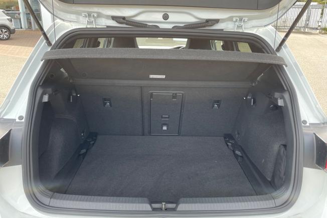 Volkswagen Golf Photo 9