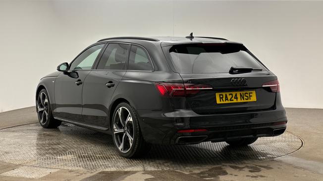 AUDI A4 Avant Photo 3