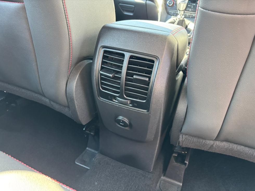 Ford Kuga Photo 2bdc9b4e-2f86-4c32-ba3f-3d8b264577a8.JPEG