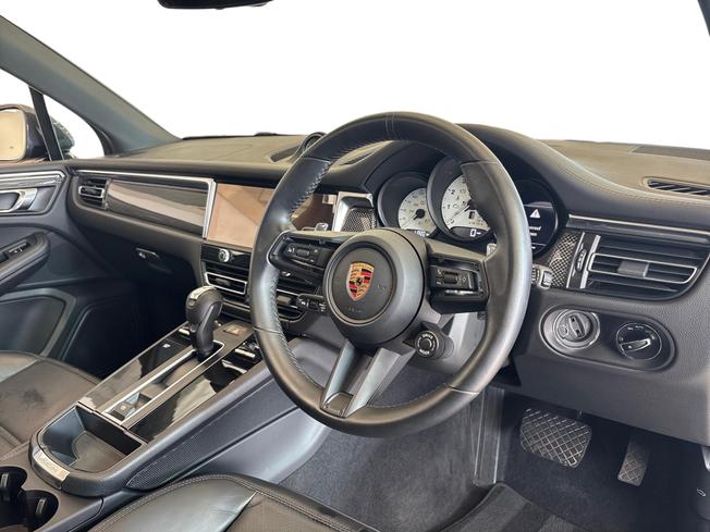 Porsche Macan Photo 9