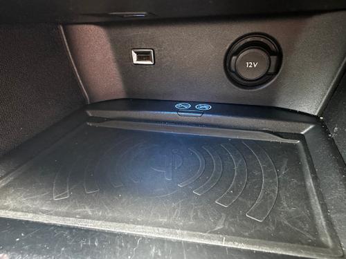 Peugeot 3008 Photo 2c0769e3-523e-4e38-bf91-8163f44ceaea.jpeg