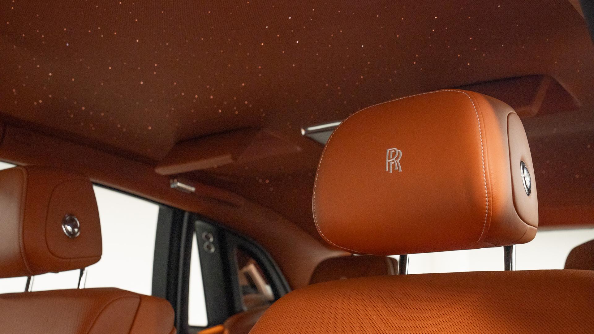 Rolls-Royce Phantom Photo 2c076f07-1ba9-4625-8152-06cedd99e2e7.jpg