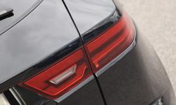 Jaguar E-PACE Photo 34